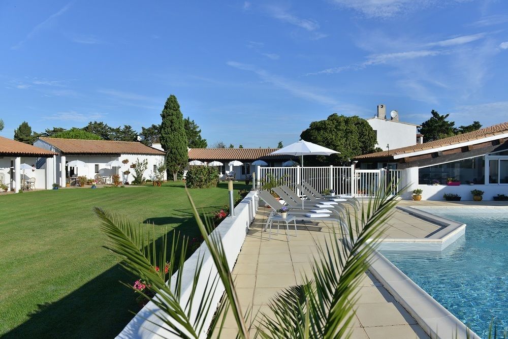 Hôtel Mas de la Grenouillère Saintes-Maries-de-la-Mer Esterno foto