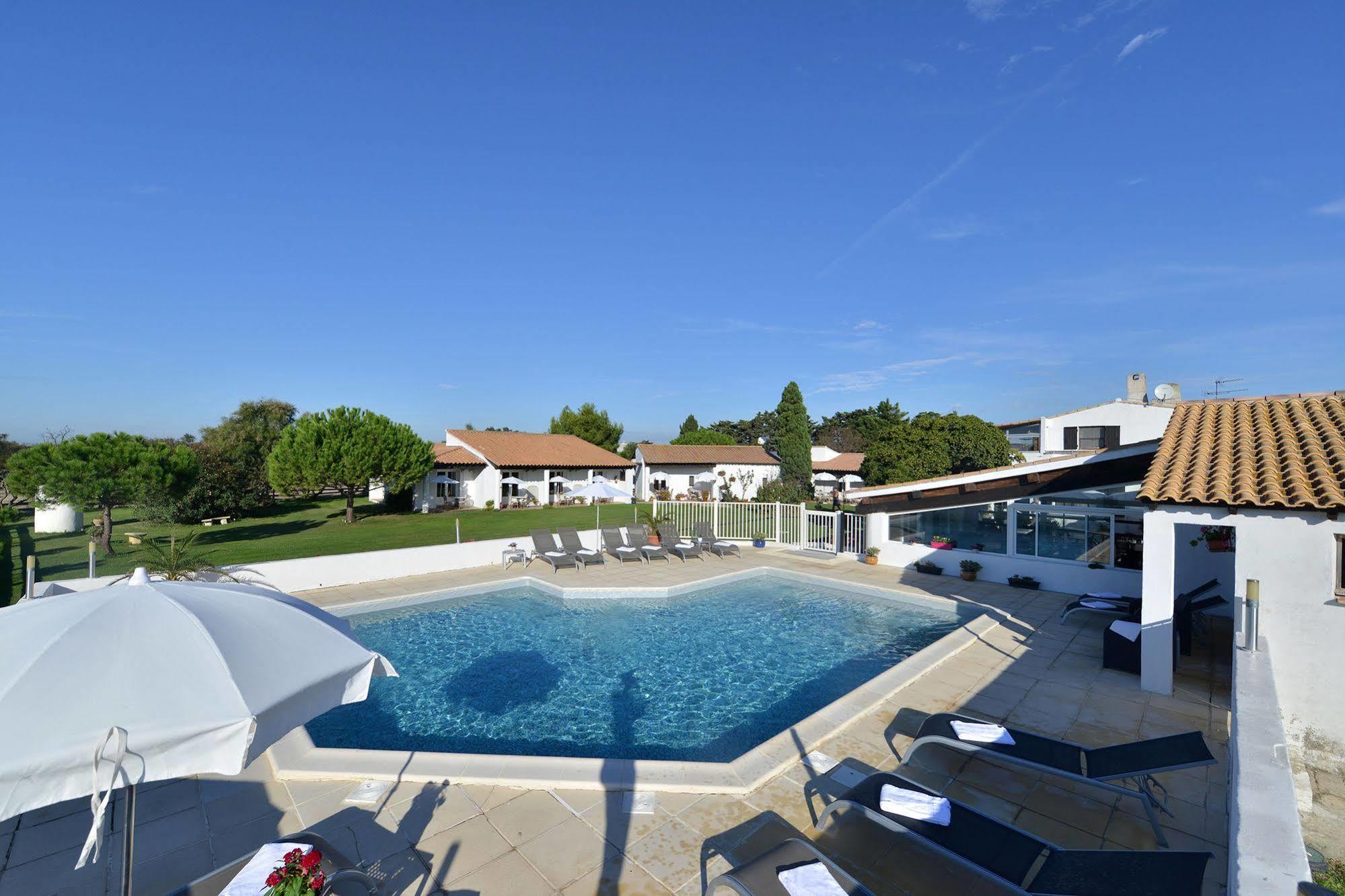 Hôtel Mas de la Grenouillère Saintes-Maries-de-la-Mer Esterno foto